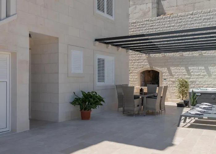 Lucija-brac By Guide